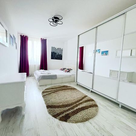 Yamalux Apartments - Ploiesti 33 Клуж-Напока Екстер'єр фото